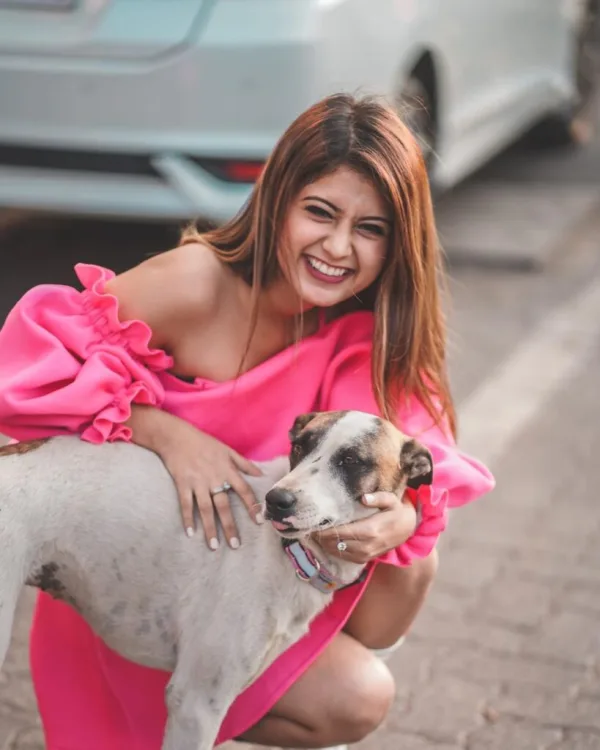 Arishfa Khan — Arishfa Khan — pink and puppy love.