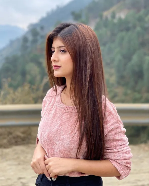 Arishfa Khan — Arishfa Khan — mountain daydreams.
