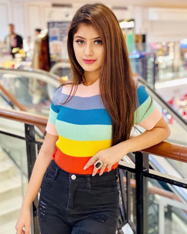 Arishfa Khan — Arishfa Khan — all the colours.