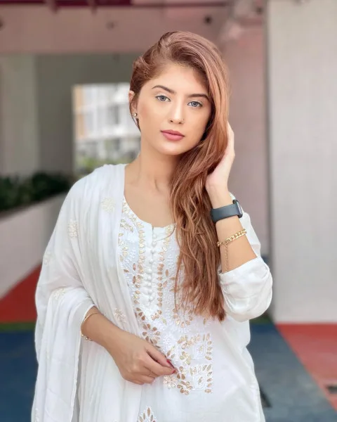 Arishfa Khan — Arishfa Khan — classic in white.